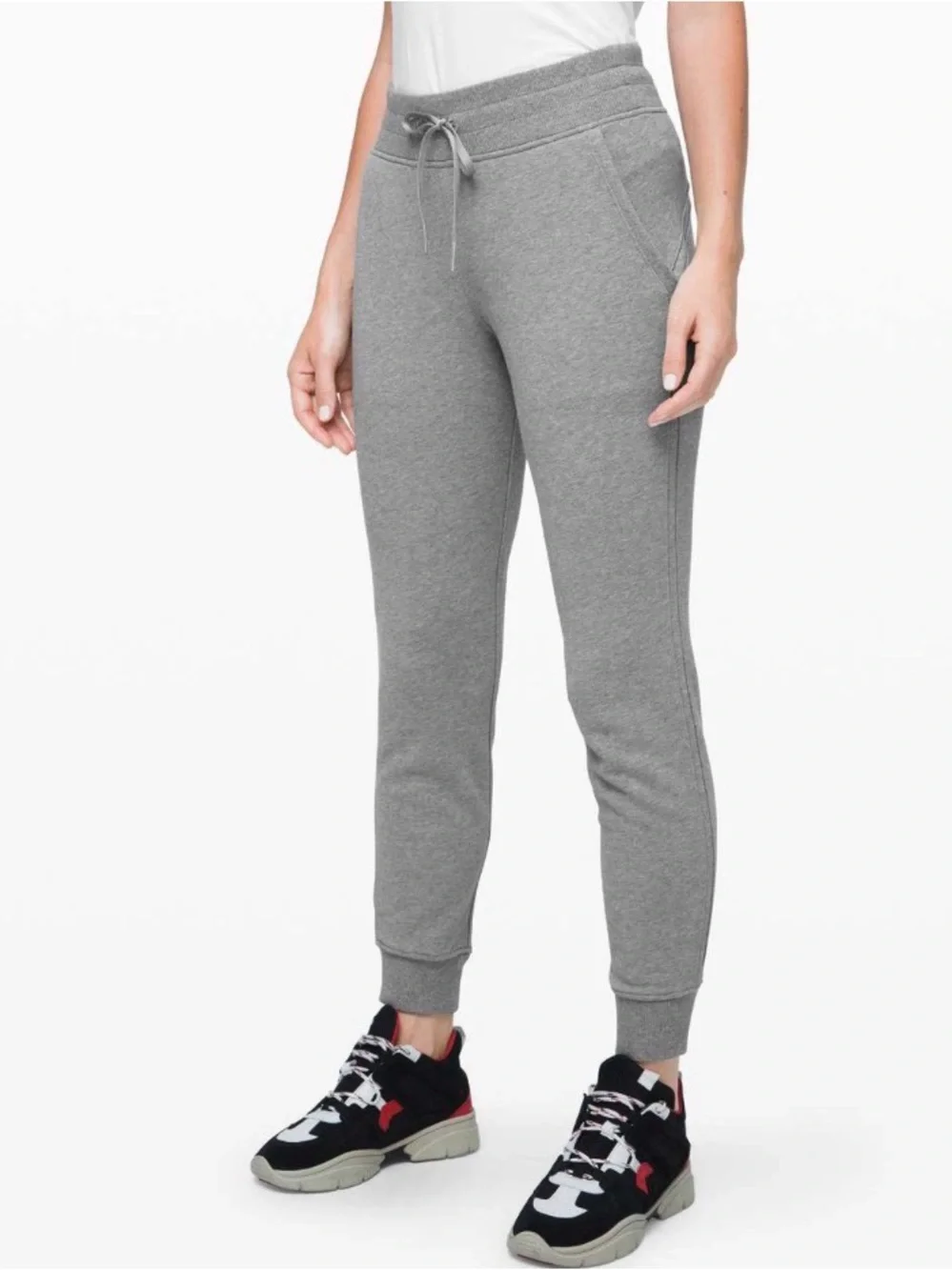 Lululemon Heathered Core Medium Gray Warm Down Jogger Size 2